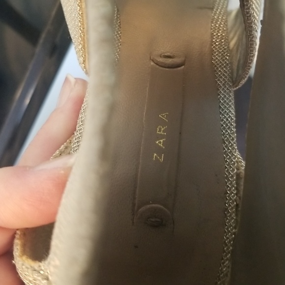 Zara Gold Strappy Heels SZ 37/6.5 - Picture 6 of 10
